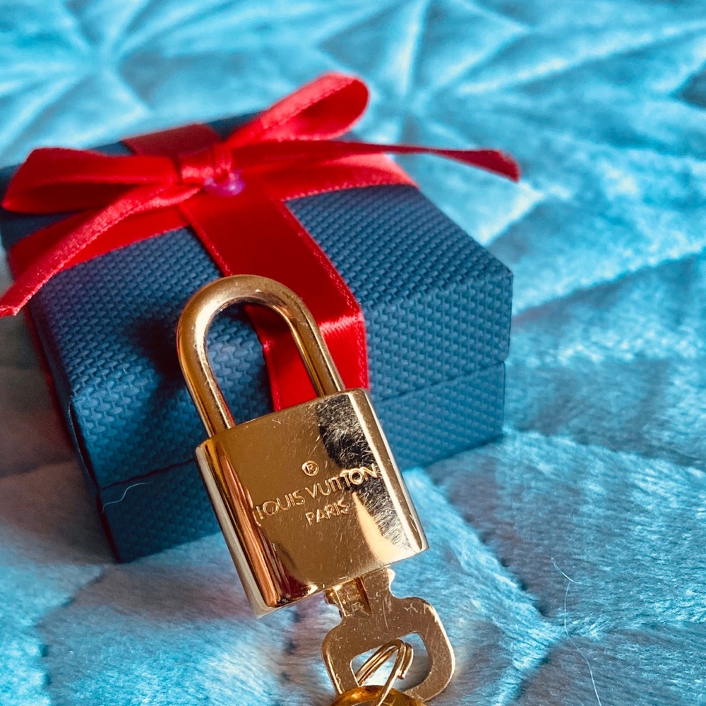 Authentic LV lock and key